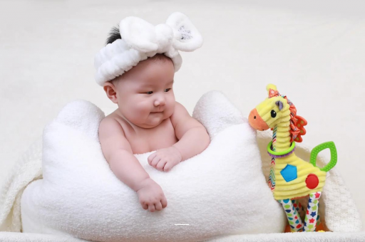 安岳4个月宝宝发育标准 安岳4个月宝宝发育标准