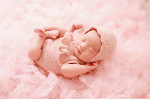 安岳宝宝下巴后缩